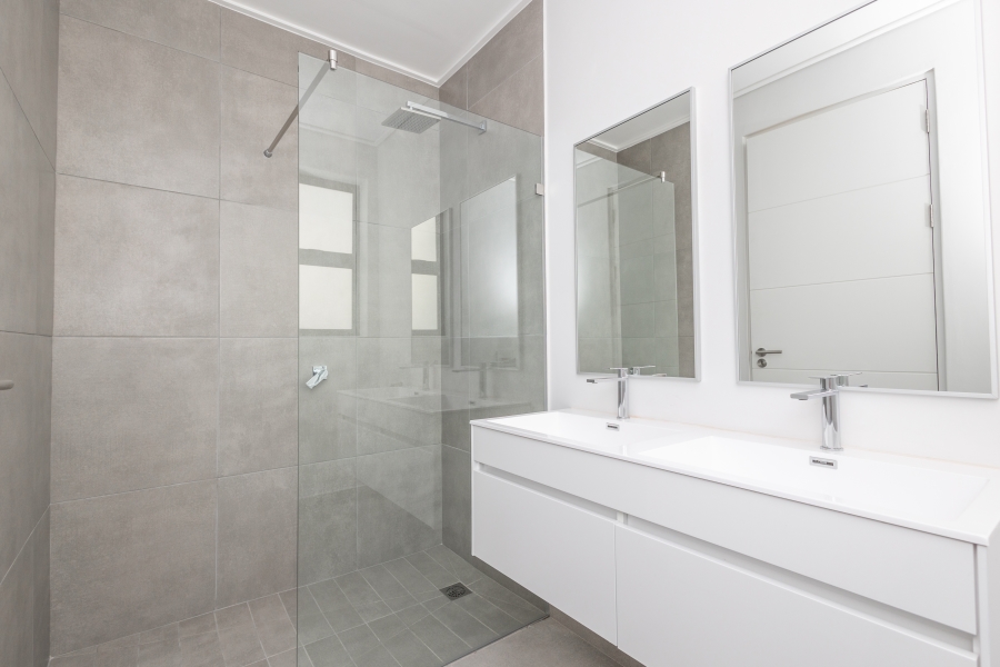 To Let 3 Bedroom Property for Rent in Le Coste Estate Western Cape